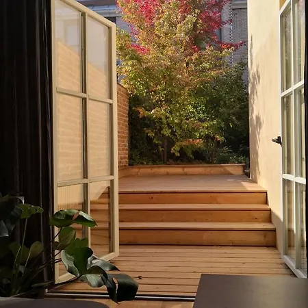 شقة Grossmann ليوتومير